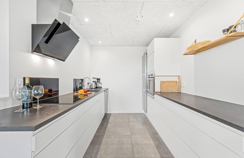 Vorupør House | Pool house with activity room, built in 2020, with a view of the North Sea.