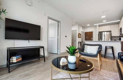 Madison Apartment | Pool. In-Unit Washer & Dryer. Garage Parking.