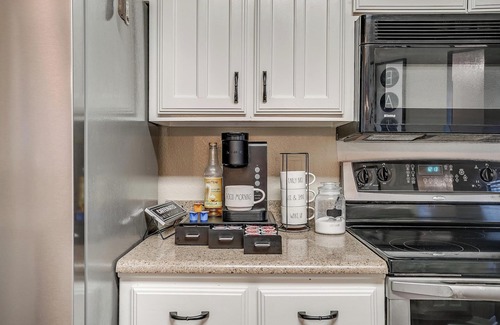 Stephenville House | Pool | On Golf Course | 3BR | Close to Tarleton