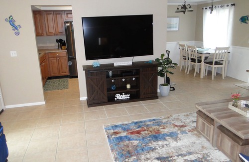 Cypress Lakes Estates House | Pool Paradise Central - Cozy 3 BR, 2 Bathroom home with heated pool & lanai