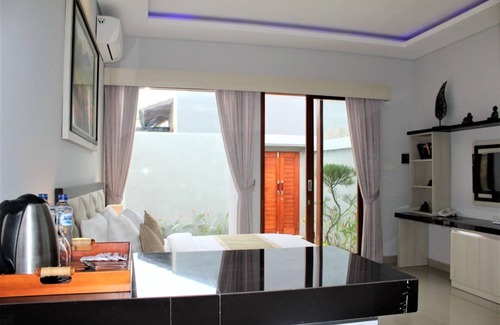 Kerobokan Villa | Pool Villa with Free Wifi and Breakfast