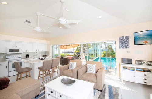 Rum Point House | Pools of the Kai 10 by Grand Cayman Villas & Condos