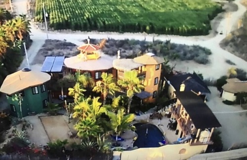 El Pescadero Villa | Poolside Privacy Where the Growing Fields Meet the Beach
