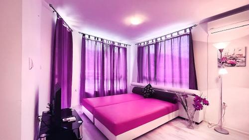 Balchik Apartment | PoolView Elite Apartment in RoseGardenComplex with BigPool and Parking