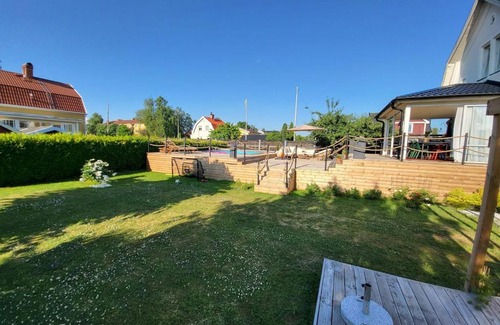 Orebro Apartment | Poolvillan i centrala Örebro