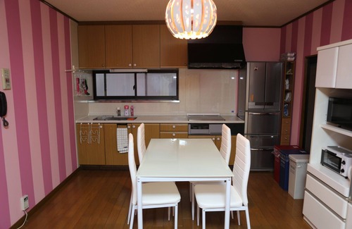 Hida Takayama Onsen House | Pop Culture House