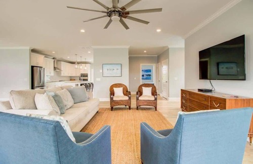Kure Beach House | Popeye's - 6br/5.5 bath - Pool