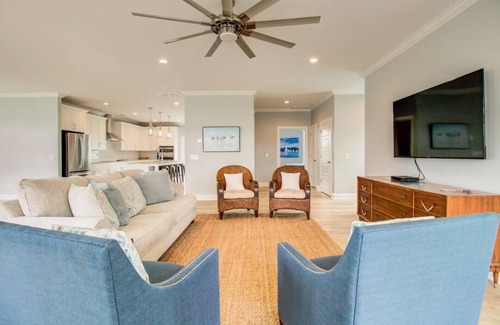 Kure Beach Cottage | Popeye's - New Listing - Availability - Luxury