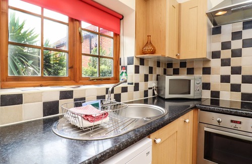 Little Glemham Cottage | Poppy Cottage