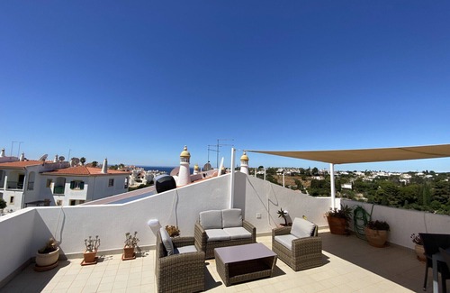 Carvoeiro Apartment | Poppy Modern apartment in Carvoeiro