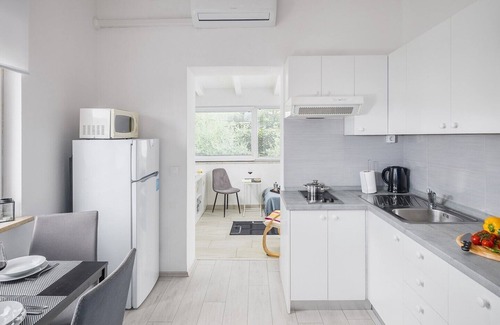 Spadici Apartment | Popular modern fully equipped apartment with private terrace in a top location in Porec near the beach