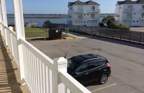 Atlantic Beach Condo | POPULAR RENTAL ~ Fantastic Studio Condo located on the inter coastal waterway