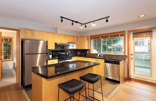 Upper Village House | Popular, Scenic Views, Private Hot Tub, Parking