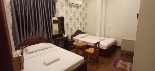 Chamkar Mon House | Por Long guest house ផ្ទះសំណាក់ប៉ោឡុង