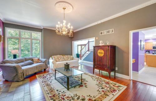 East Stroudsburg House | Porch and Fire Pit Shawnee on Delaware Home!
