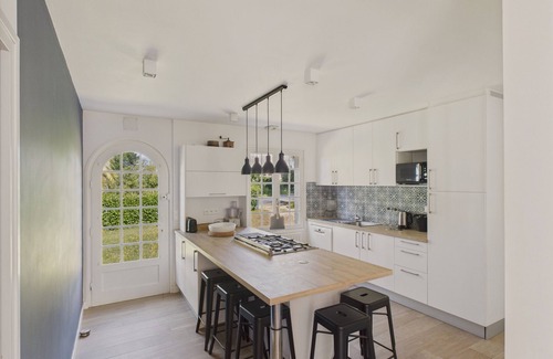 Penvenan Ski Chalet | Port Blanc – House for 12 Adults and 2 Children
