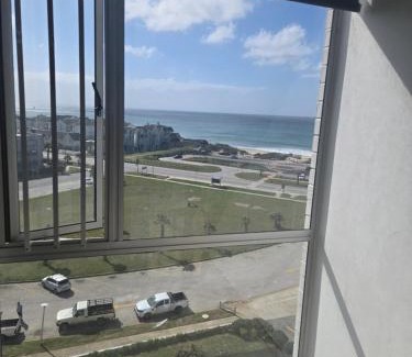 Pollok Beach Apartment | Port elizabeth summerstrand paradise