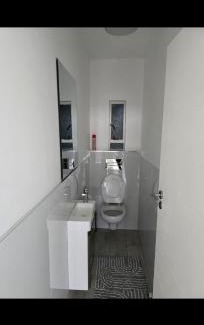 Pollok Beach Apartment | Port elizabeth summerstrand paradise