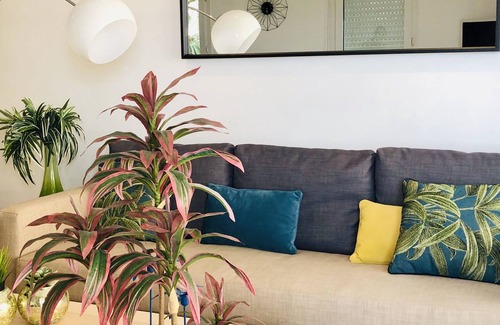 Frejus Port Apartment | Port Fréjus sea view all pedestrian, sandy beach, terrace and garden ...