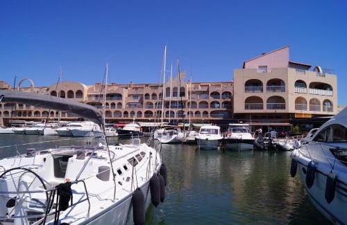 Toulon - Hyeres Apartment | Port la Gavine vue mer