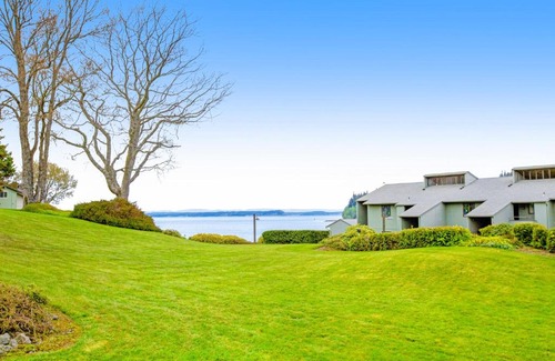 Port Ludlow Apartment | Port Ludlow Beach Condo