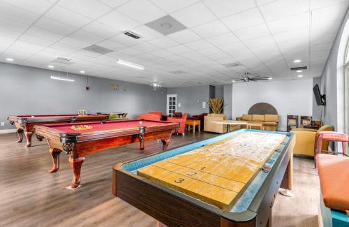 Naples Hotel | Port of the Islands A101