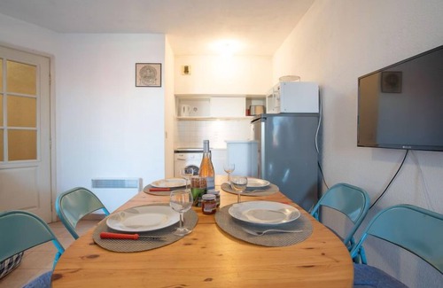 Frejus Plage Apartment | Port Quiétude by Interhome