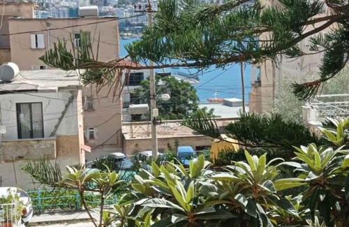 Kodrra Apartment | Port Side - 2BR Apartment - Center Location