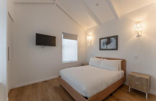 Port Sorell House | Port Sorell Escape – Walk to Sand & Shops