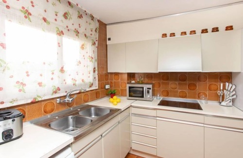 Pals Apartment | Porta de Golf AI by Interhome