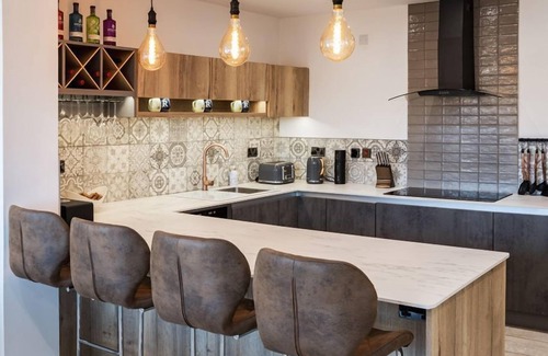 Porthleven Apartment | Porthleven View - Luxury Cottages