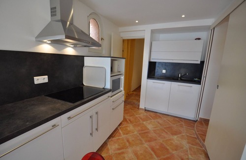 Porticcio Apartment | Porticcio: T2 45m2, terrace, walking distance to the beach, king-size bed 180 cm, wifi (fiber)