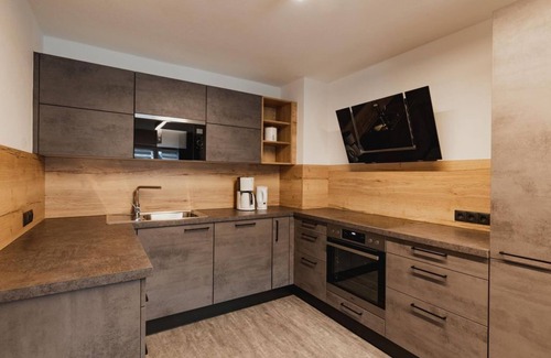 Dienten am Hochkoenig Apartment | Portis Ferienhaus - Ferienhaus/4 Schlafräume/2 Bäder mit Dusche und WC