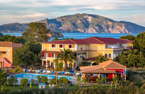 Porto Koukla Hotel | Porto Koukla Beach Hotel
