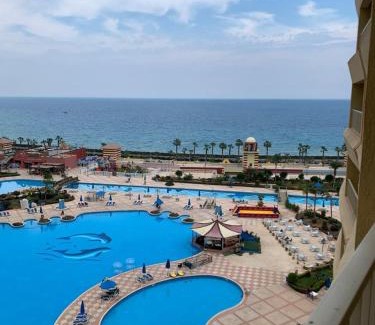 Ras Sudar Apartment | Porto Sokna with sea view pyramids apartments Family only