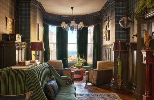 Portrush Hotel | Portrush Adelphi