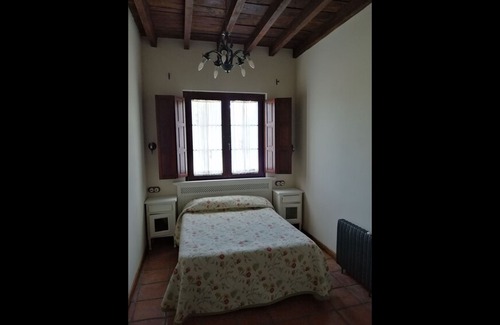San Roman de la Llanilla House | Posada el Jardin de Angela
