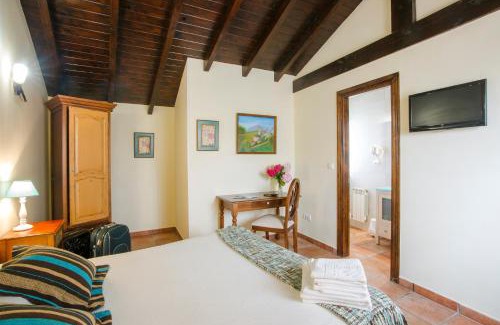 Mijares Hotel | Posada Las Tres Mentiras de Santillana del Mar