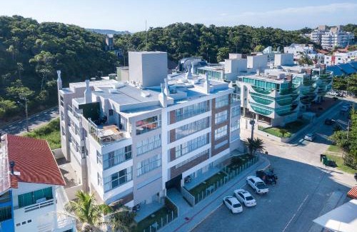 Quatro Ilhas Apartment | Positano 206 - Apartamento 02 suítes - Finamente mobiliado e decorado - À 30m da praia de 4 ilhas - (Consultar serviços de roupa de cama e banho)