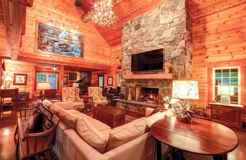Roseland House | Possum Trot Lodge - Wedding & Event Venue, Lodging for 18, Stone Fireplace