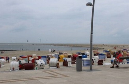 Borkum Apartment | Posthus Apartment 106, close to the beach and central