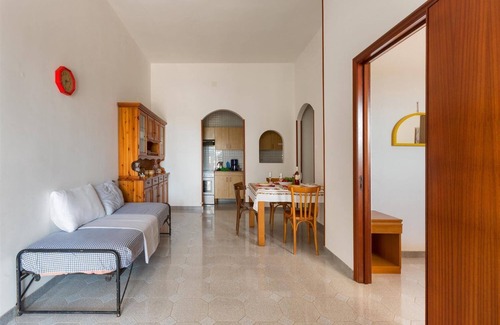 Posto Rosso Apartment | Posto Rosso - Trilo PP 2 by BarbarHouse