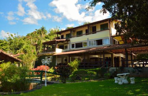 Cachoeiras de Macacu Hotel | Pousada Agua Cristalina