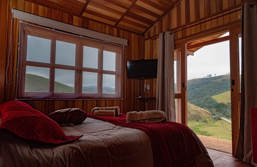 Monteiro Lobato Hotel | Pousada Capim Limão