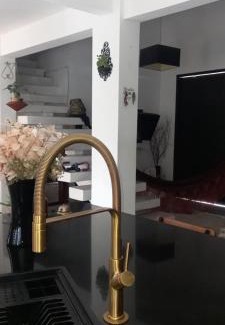 Volta Redonda Apartment | Pousada Flor de Lis Homestay