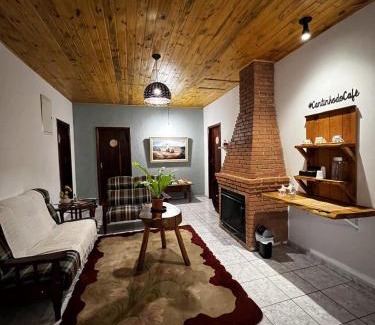 Santo Antonio do Pinhal House | POUSADA GIRASSOL