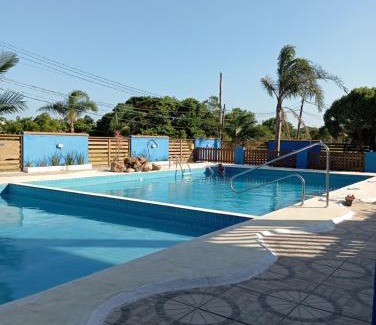 Praia do Ervino Hotel | Pousada Luzemar quarto