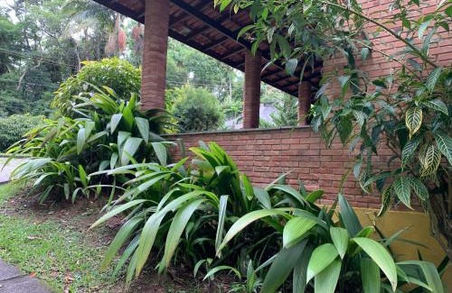 Embu das Artes Hotel | Pousada Reserva Chácaras Bartira