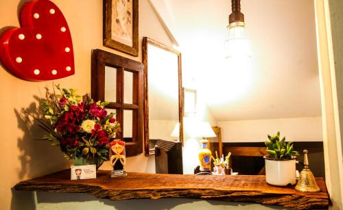 Porto da Lagoa Hotel | Pousada Santarina