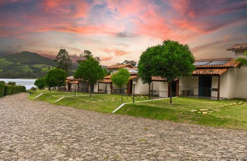 Capitolio Hotel | Pousada Vila do Lago